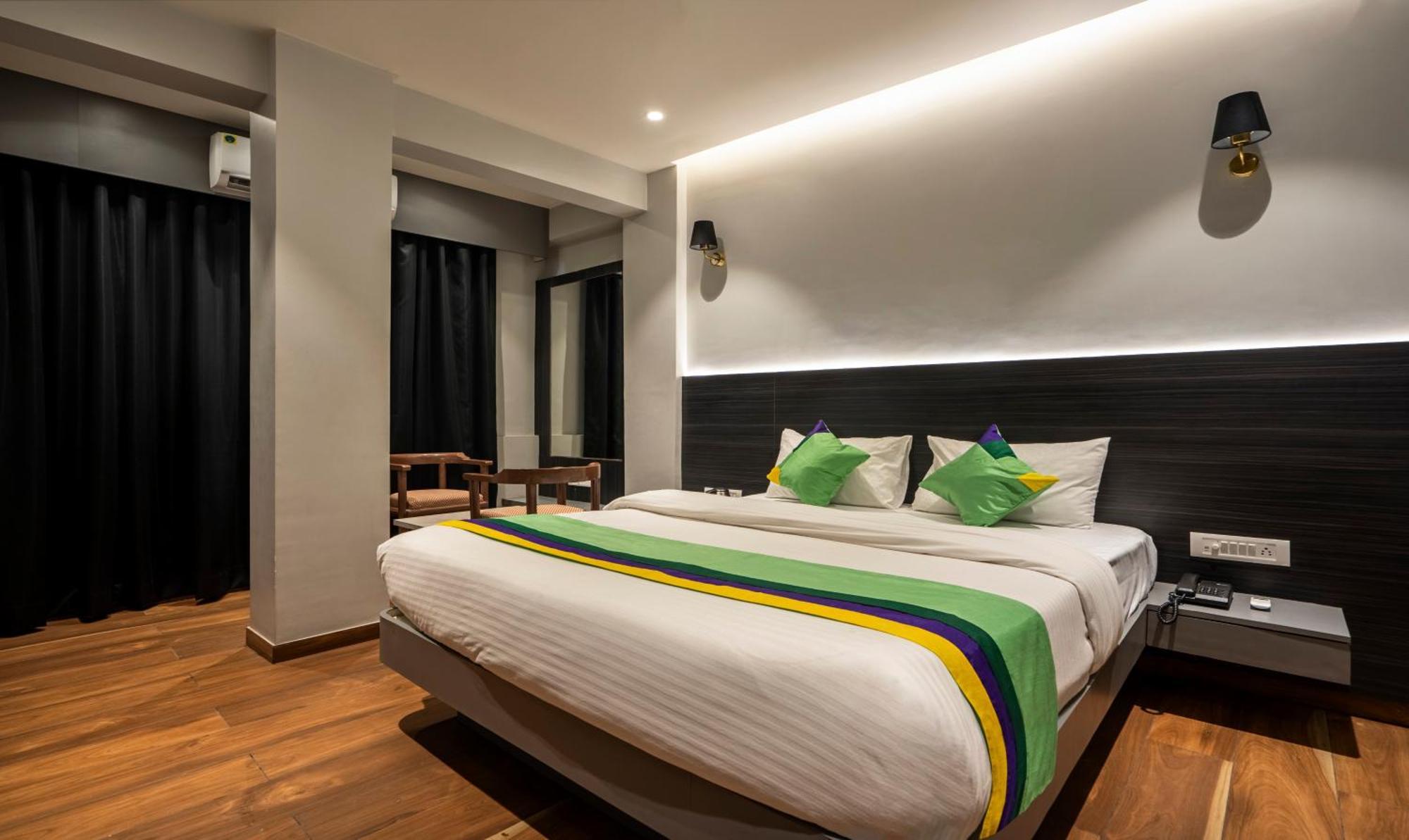 Treebo Prasha Otel Nashik Dış mekan fotoğraf