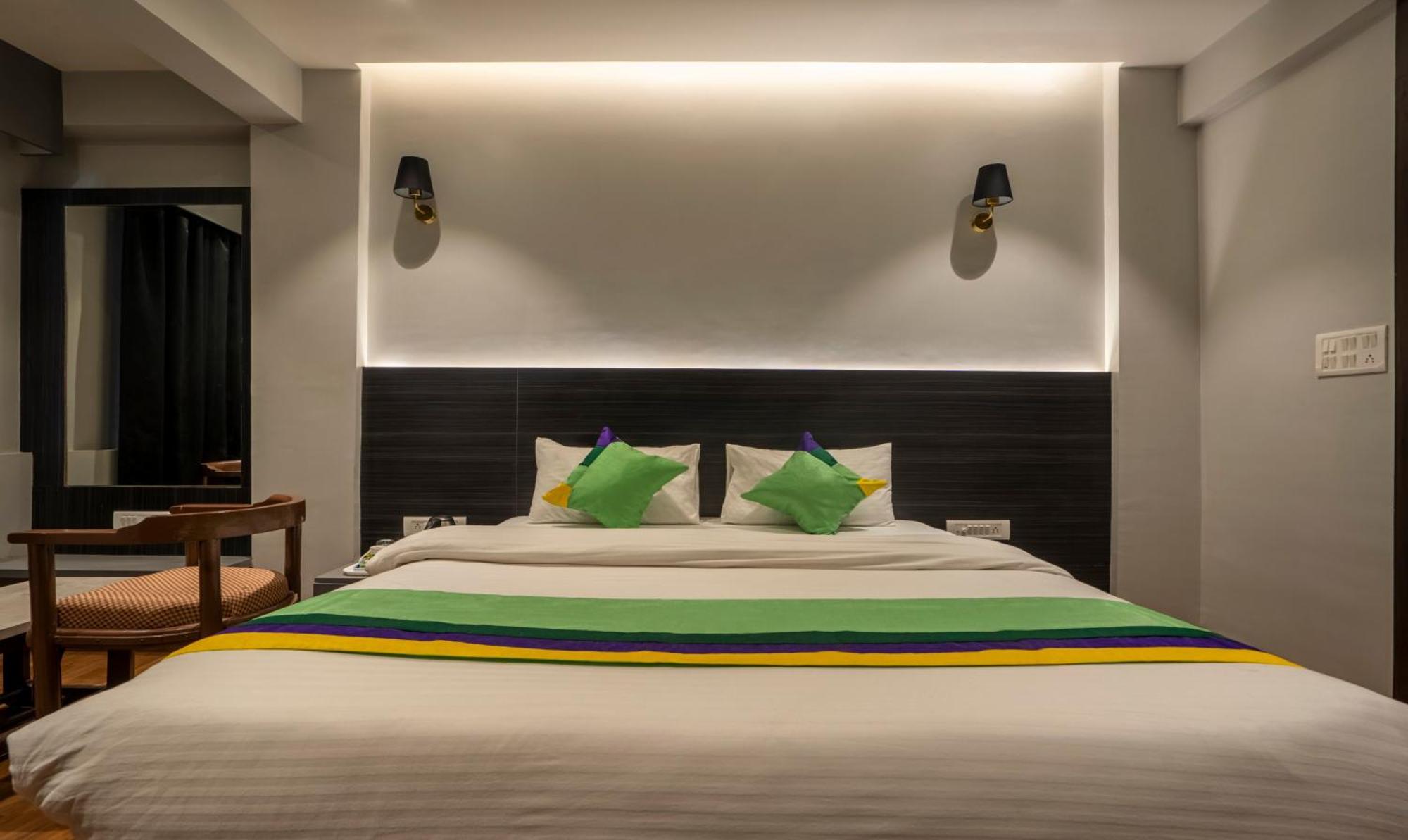 Treebo Prasha Otel Nashik Dış mekan fotoğraf